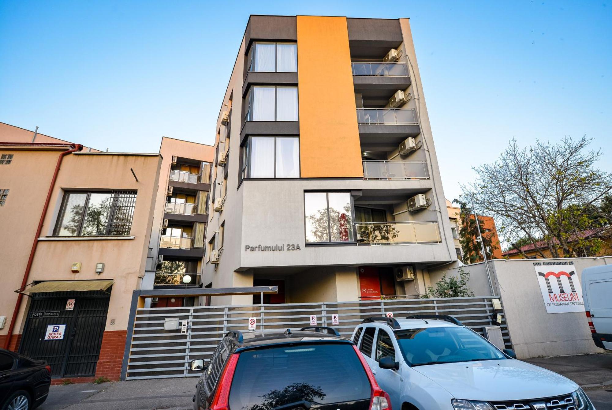Ben Yehuda - Shabbat Friendly Apartments Букурещ Екстериор снимка