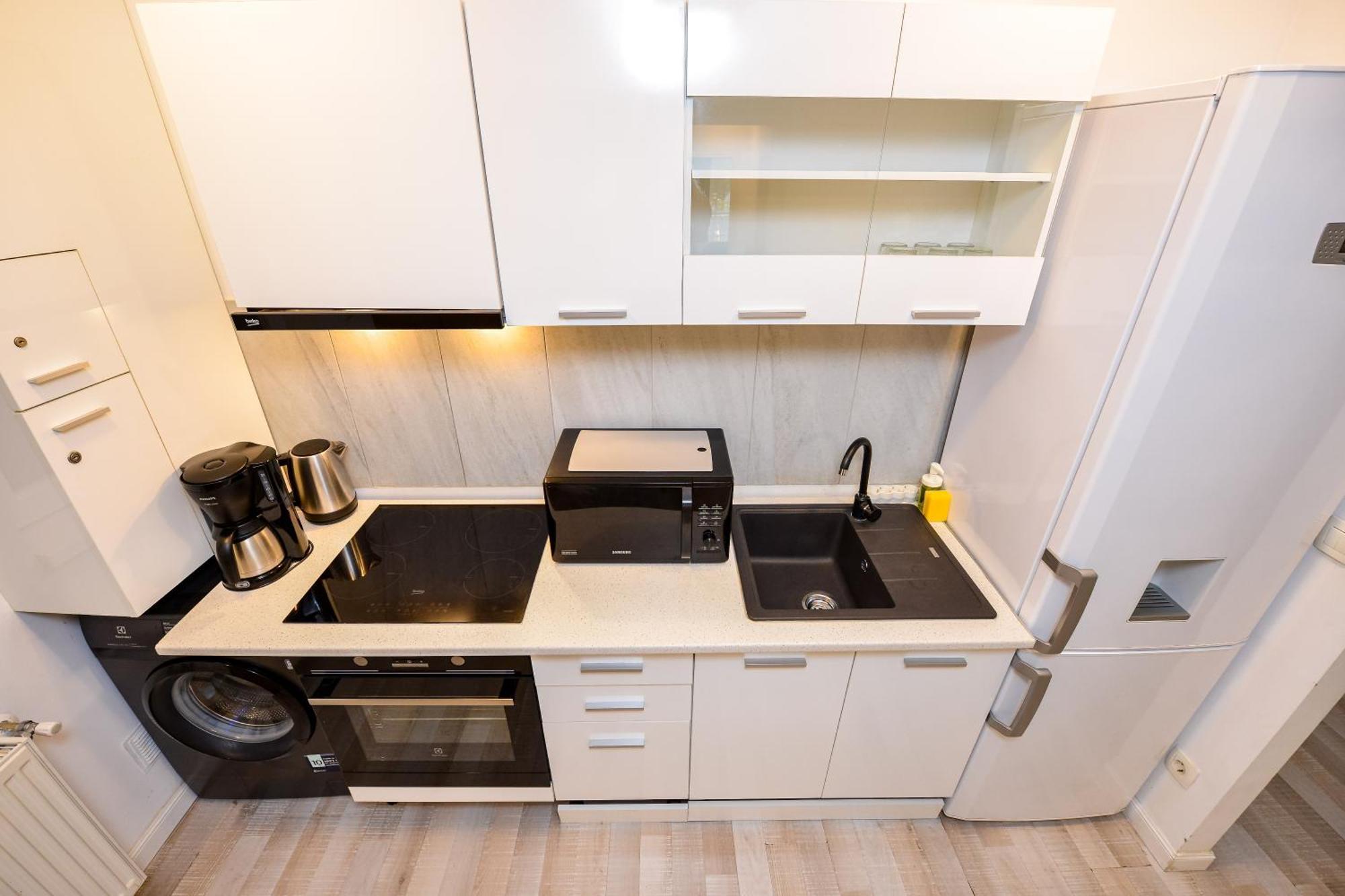 Ben Yehuda - Shabbat Friendly Apartments Букурещ Екстериор снимка