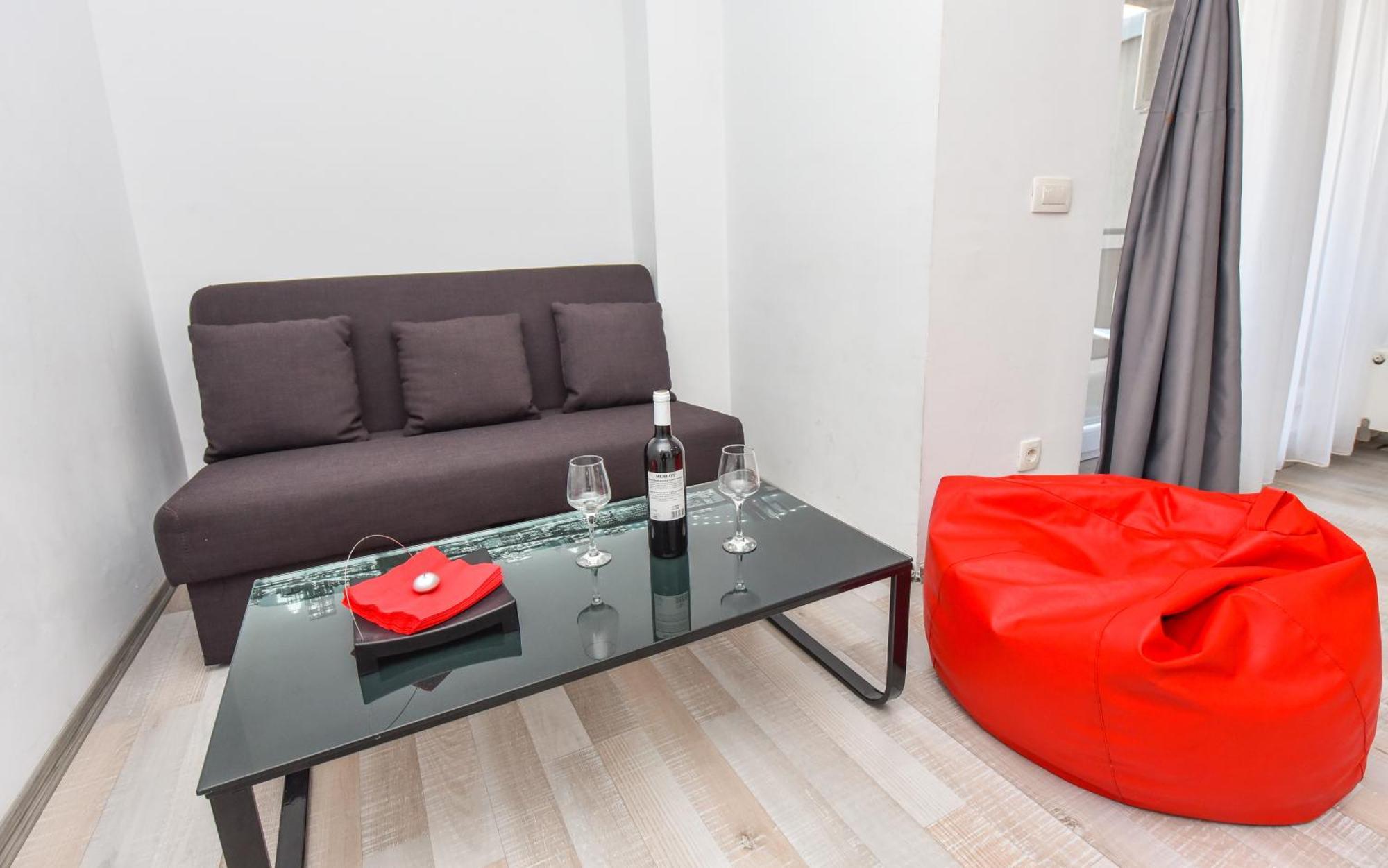 Ben Yehuda - Shabbat Friendly Apartments Букурещ Екстериор снимка